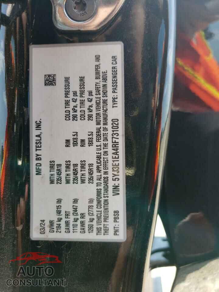 TESLA MODEL 3 2024 - 5YJ3E1EA4RF731020
