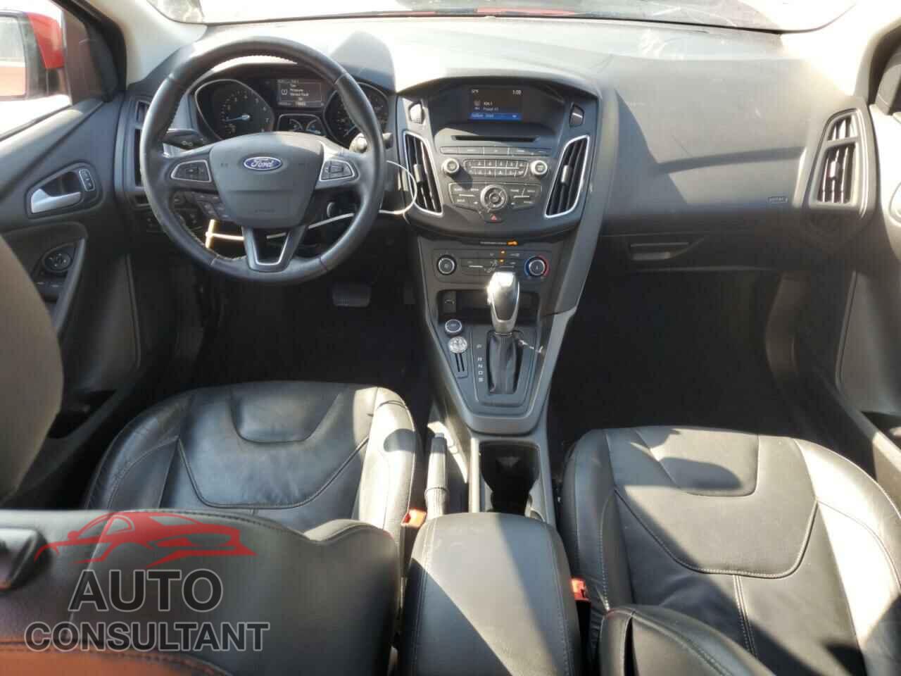 FORD FOCUS 2015 - 1FADP3F2XFL336419