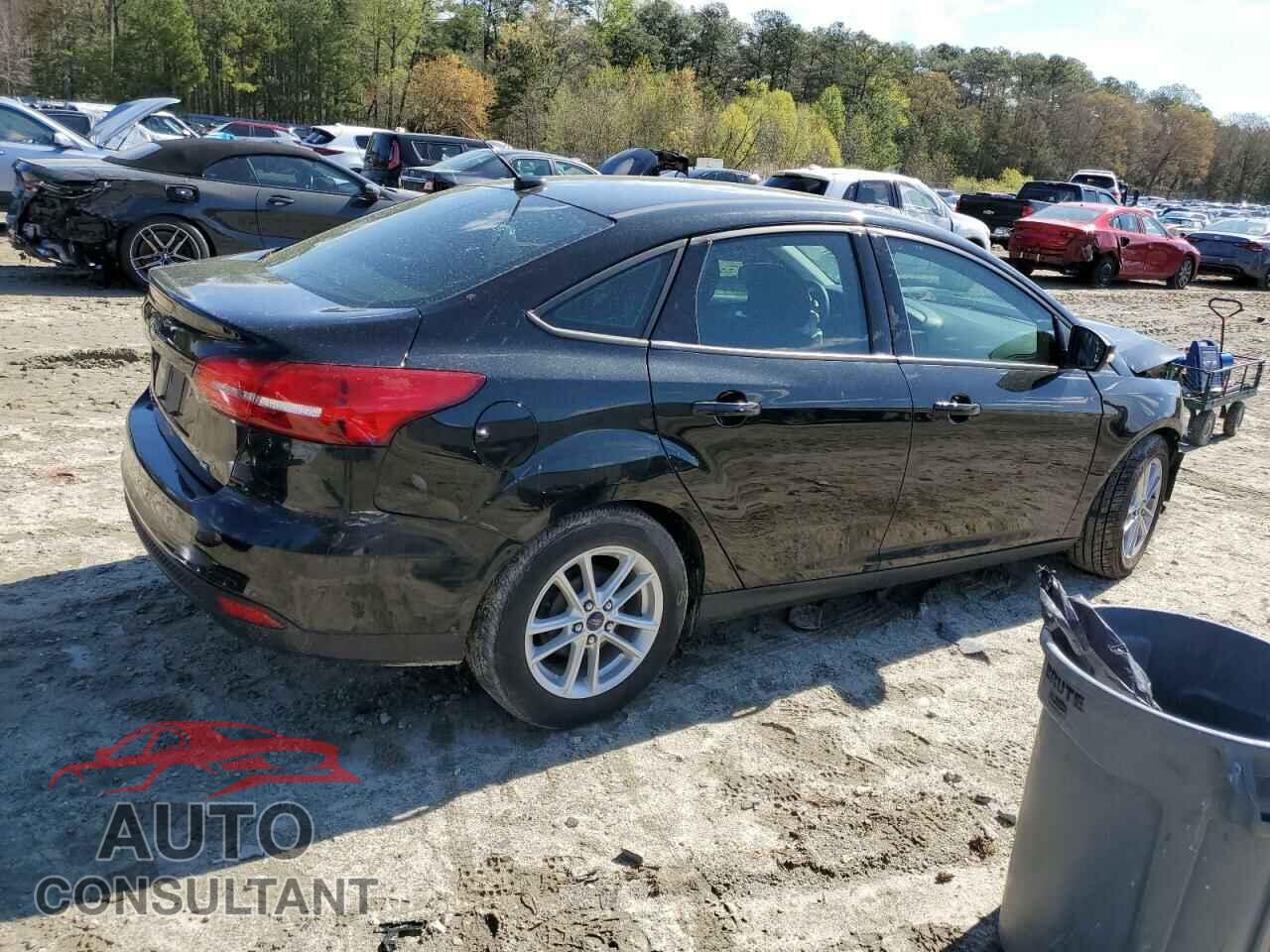 FORD FOCUS 2015 - 1FADP3F26FL228606