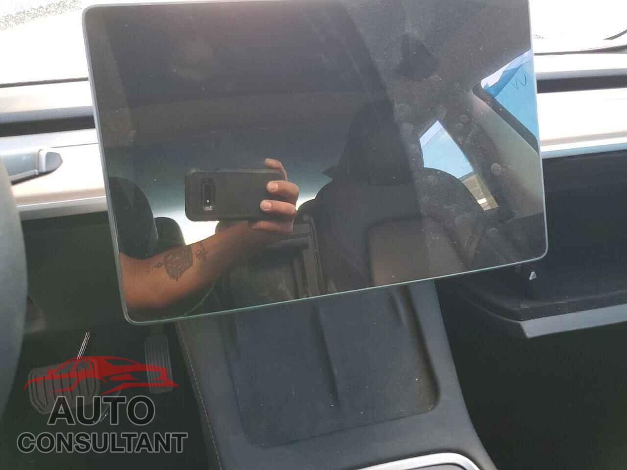 TESLA MODEL 3 2023 - 5YJ3E1EA1PF567240
