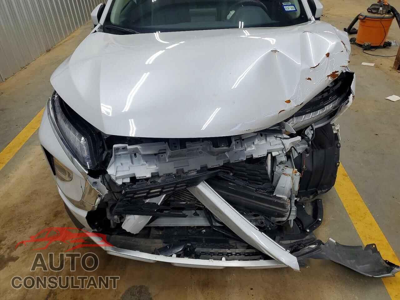MITSUBISHI ECLIPSE 2024 - JA4ATWAA6RZ044982