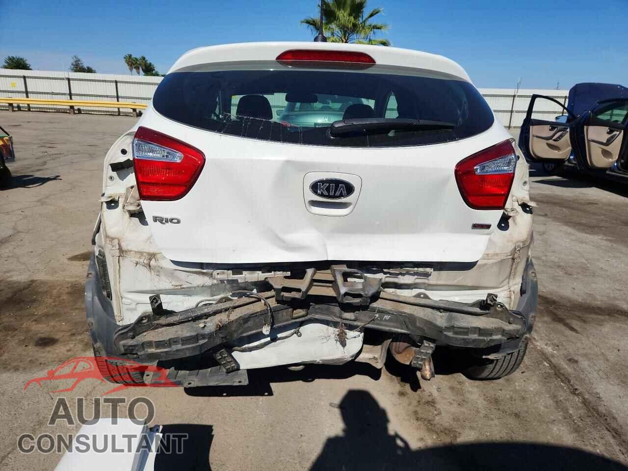 KIA RIO 2014 - KNADM5A38E6418268