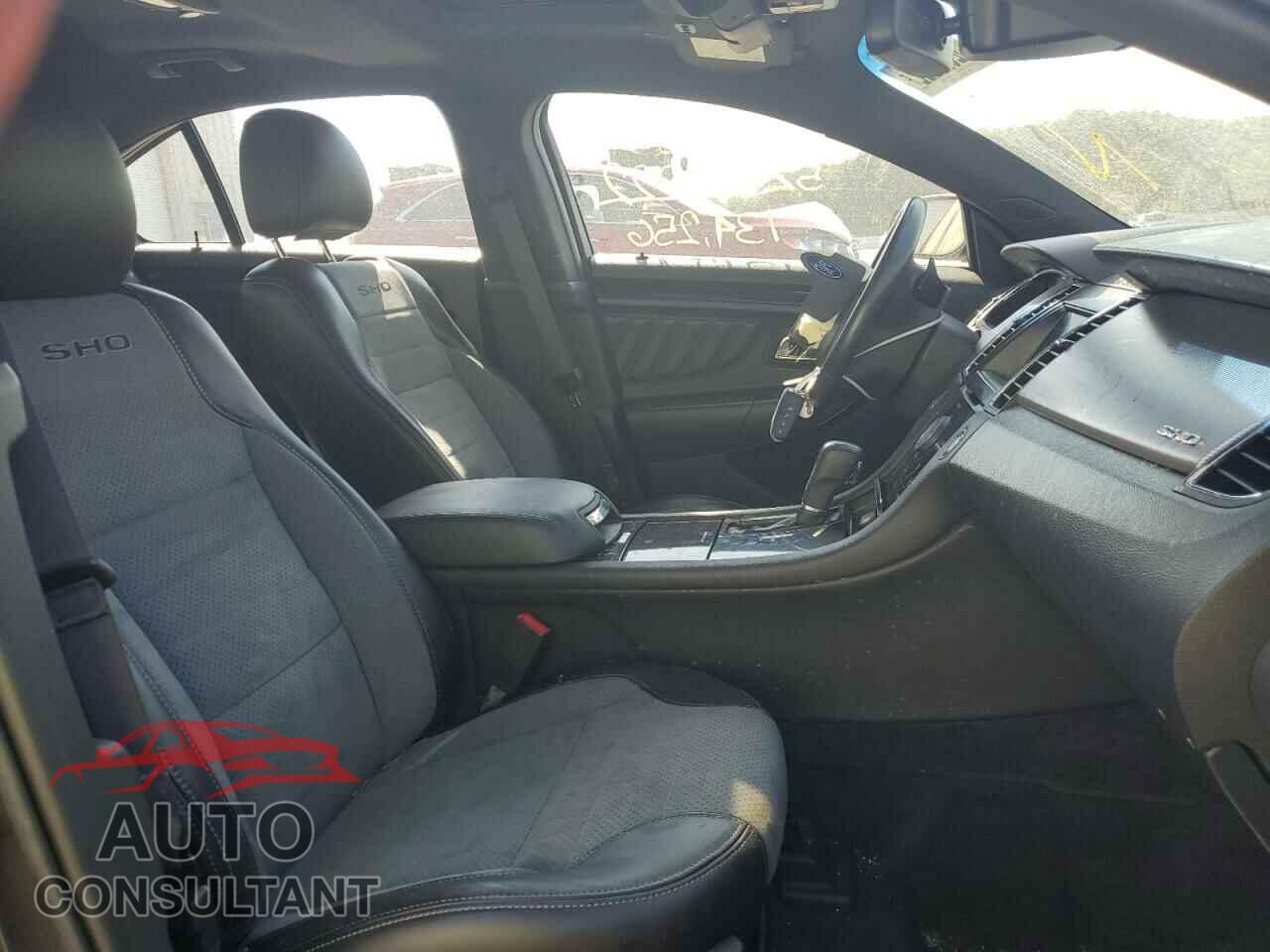 FORD TAURUS 2016 - 1FAHP2KT7GG130818