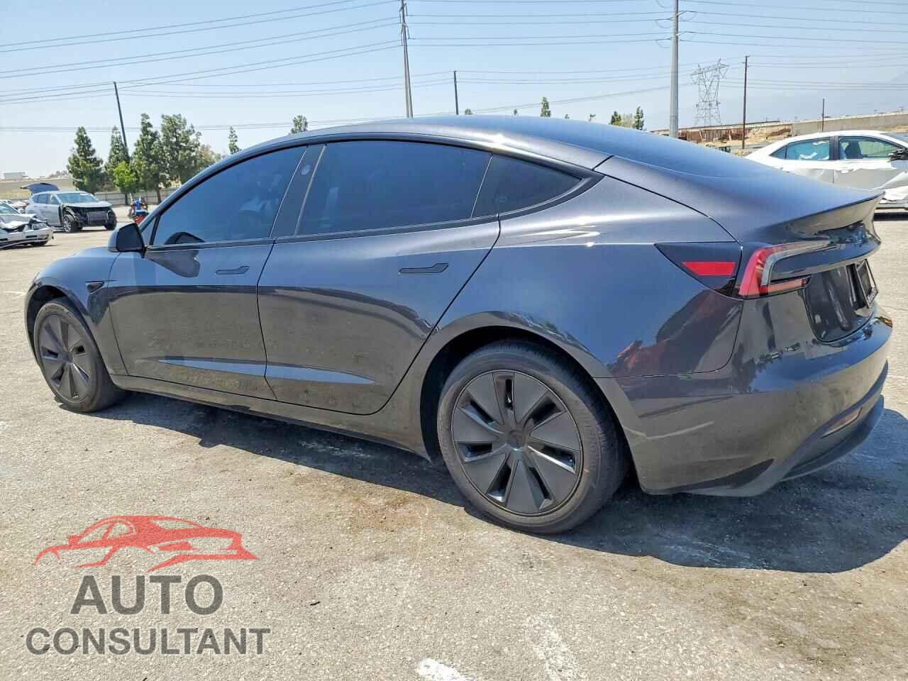 TESLA MODEL 3 2024 - 5YJ3E1EAXRF821370