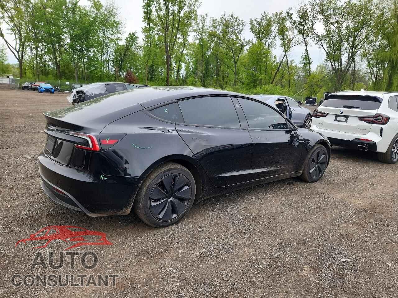 TESLA MODEL 3 2026 - 5YJ3E1EA4TF117091