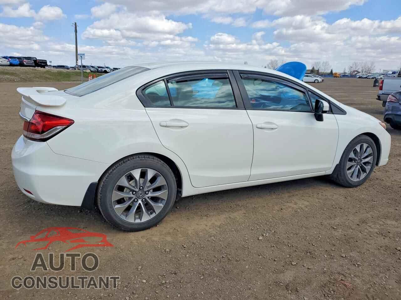 HONDA CIVIC 2015 - 2HGFB2E40FH032089