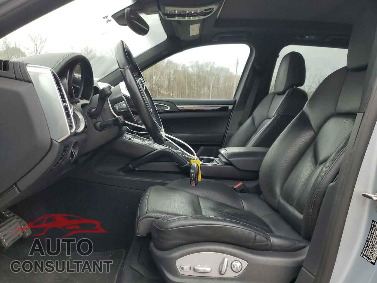 PORSCHE CAYENNE 2016 - WP1AB2A2XGLA96785