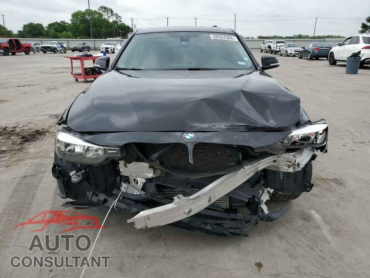 BMW 3 SERIES 2015 - WBA3B1G50FNT07014