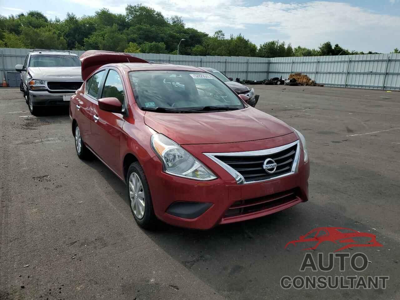 NISSAN VERSA 2017 - 3N1CN7AP3HL802918