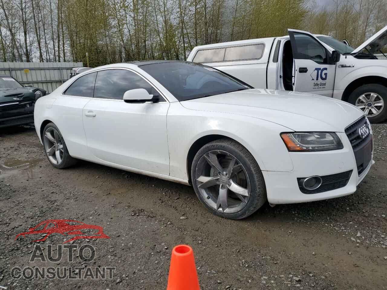 AUDI A5 2012 - WAULFAFR8CA002372