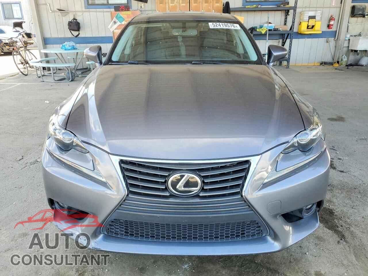 LEXUS IS 2015 - JTHBF1D20F5052148
