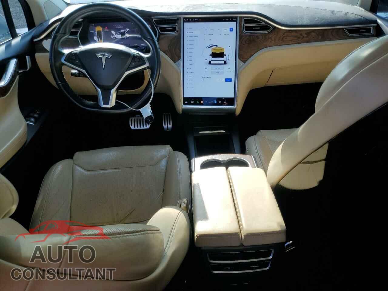 TESLA MODEL X 2016 - 5YJXCBE43GF019800