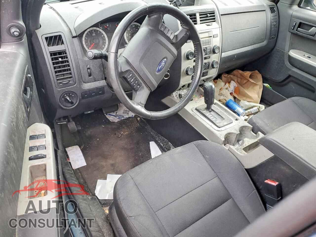 FORD ESCAPE 2011 - 1FMCU9DG3BKA30903