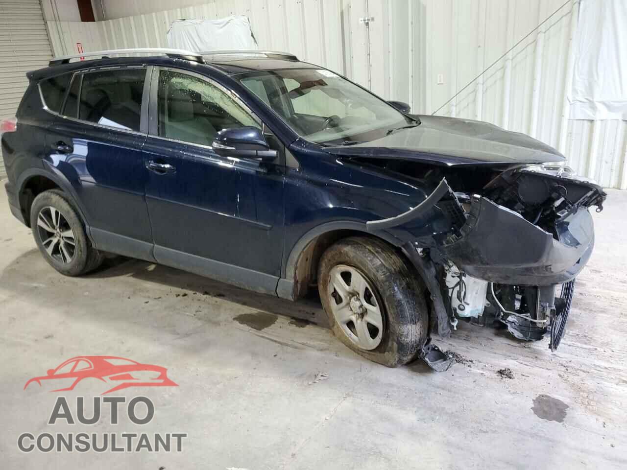 TOYOTA RAV4 2017 - JTMRFREV4HD218879