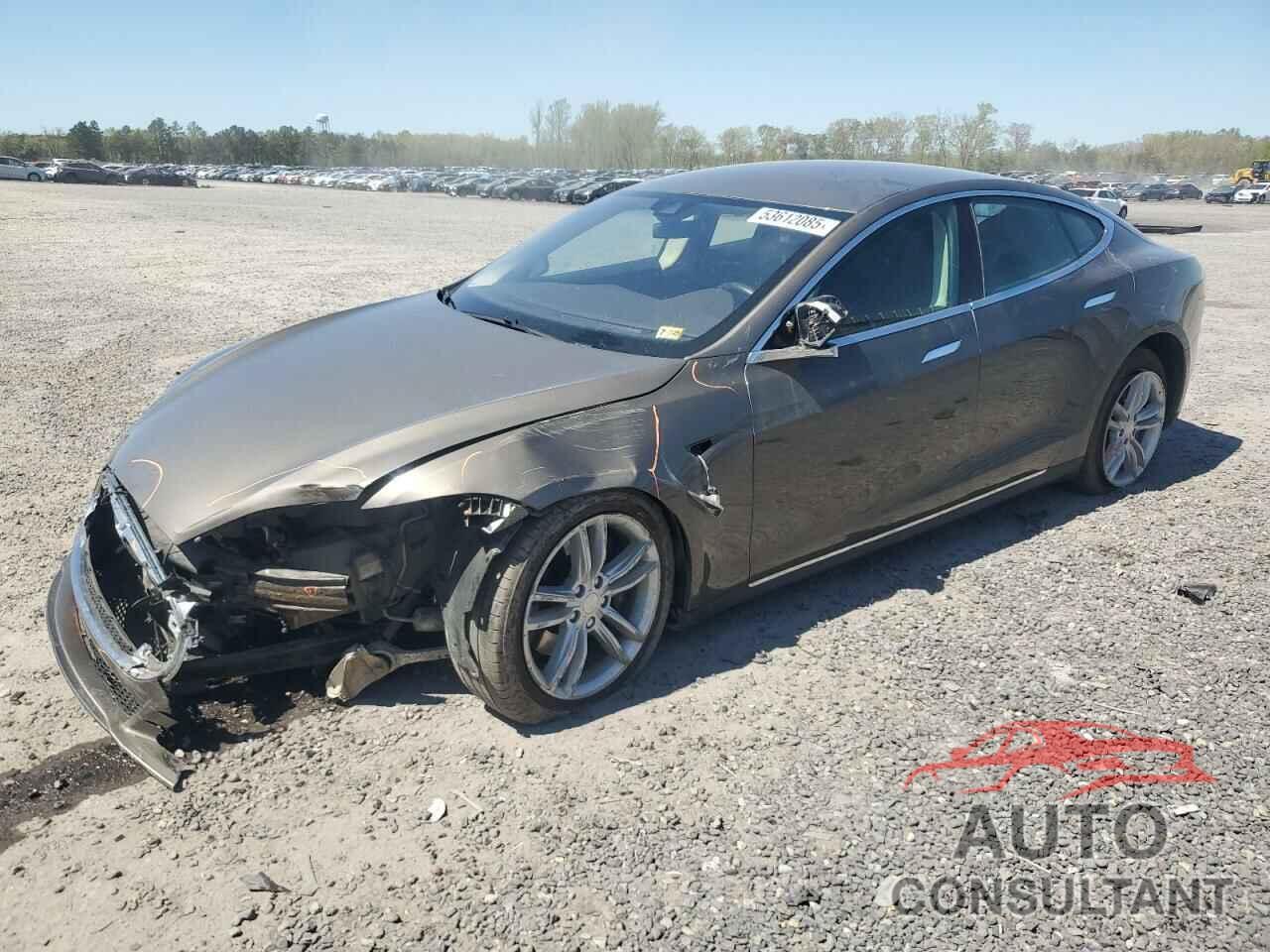 TESLA MODEL S 2016 - 5YJSA1E2XGF121040