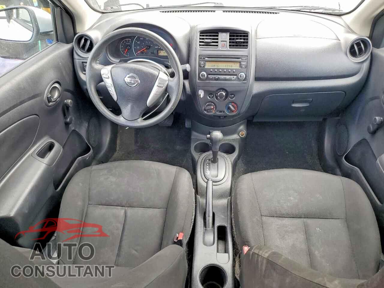 NISSAN VERSA 2017 - 3N1CN7AP3HL882169