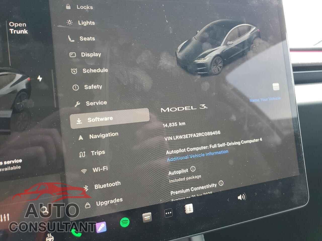 TESLA MODEL 3 2024 - LRW3E7FA2RC089456