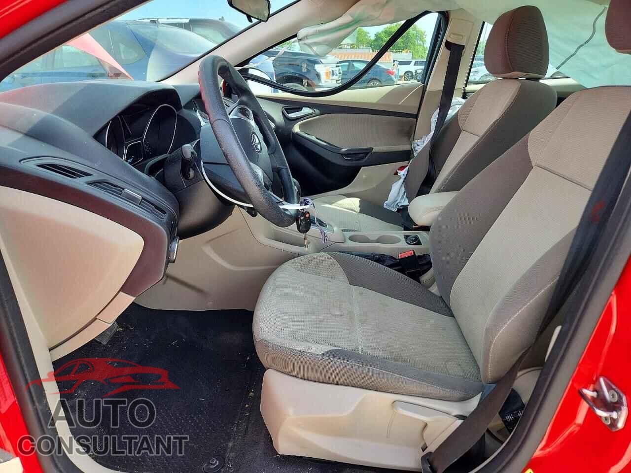 FORD FOCUS 2013 - 1FADP3F21DL125073