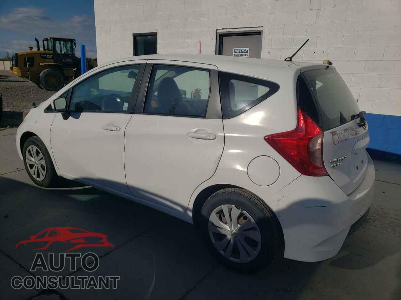 NISSAN VERSA 2017 - 3N1CE2CP8HL356832