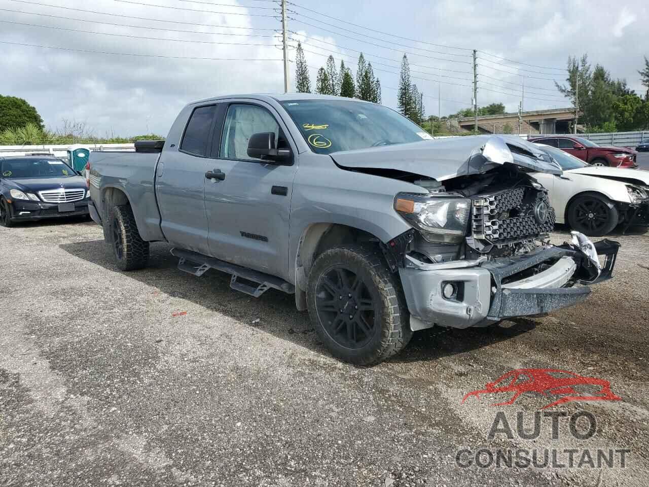 TOYOTA TUNDRA 2020 - 5TFRY5F10LX270709