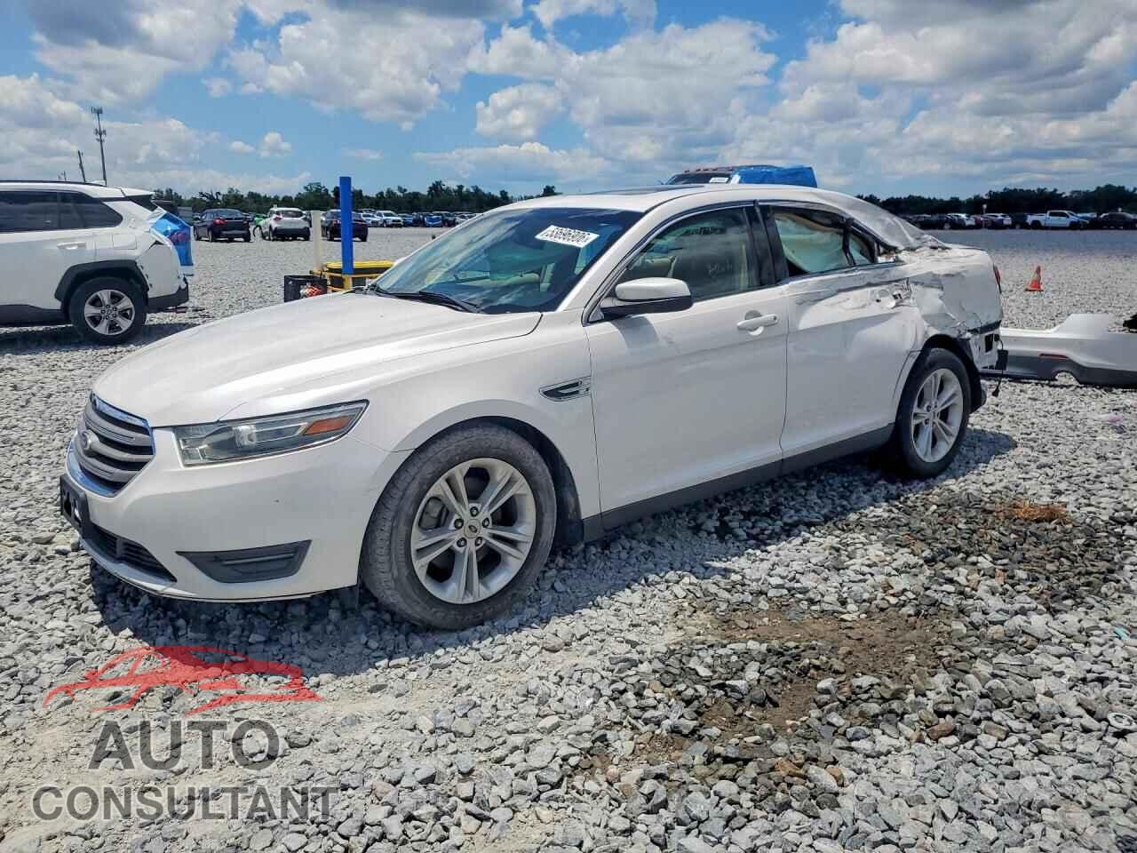 FORD TAURUS 2013 - 1FAHP2E88DG228517