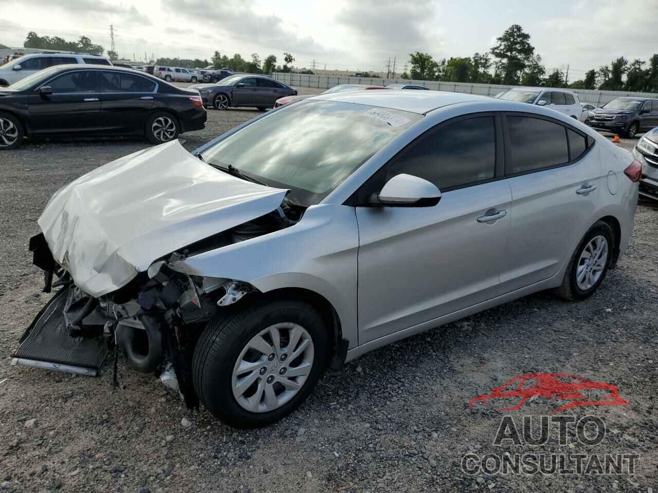 HYUNDAI ELANTRA 2018 - 5NPD74LF2JH311776