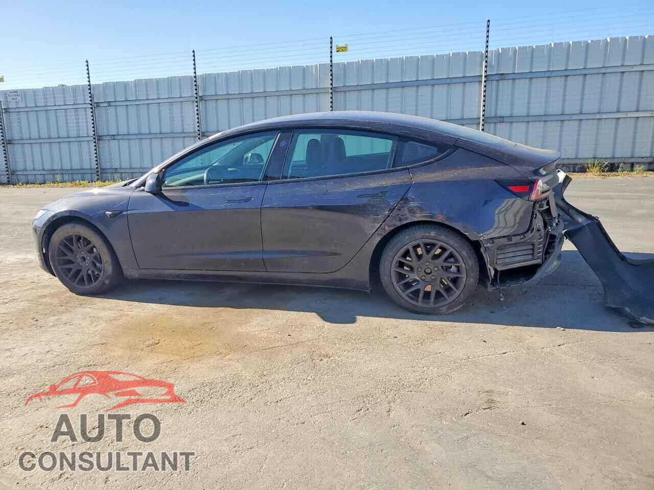TESLA MODEL 3 2024 - 5YJ3E1EA2RF731095
