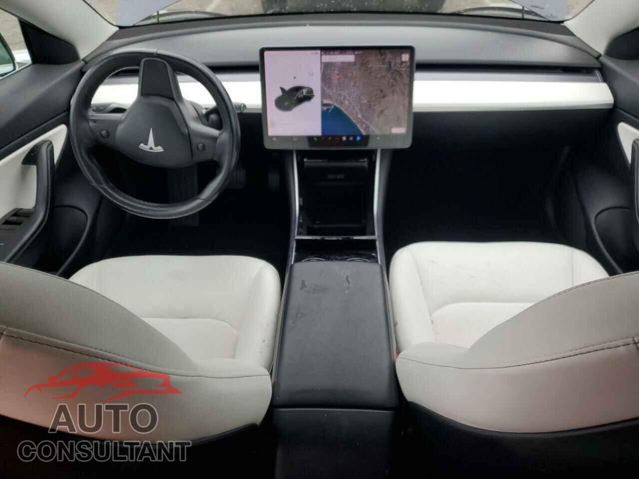 TESLA MODEL 3 2018 - 5YJ3E1EB8JF085672