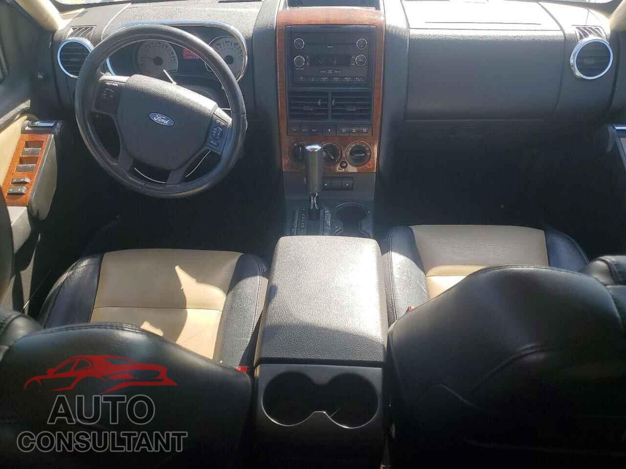 FORD EXPLORER 2010 - 1FMEU7EEXAUA97169