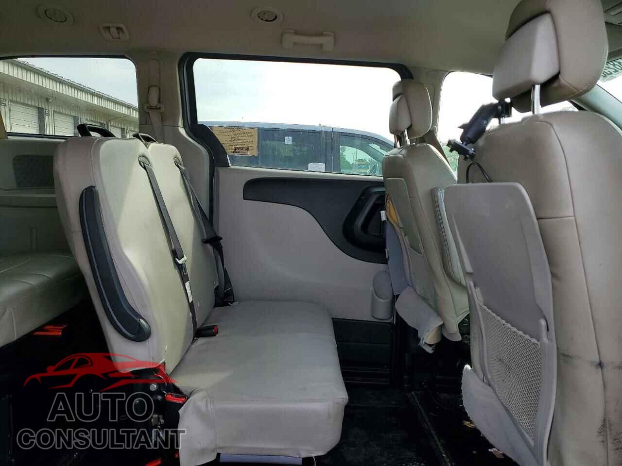 DODGE CARAVAN 2019 - 2C7WDGBG6KR792037