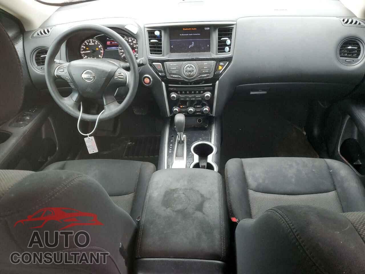 NISSAN PATHFINDER 2017 - 5N1DR2MN2HC698982