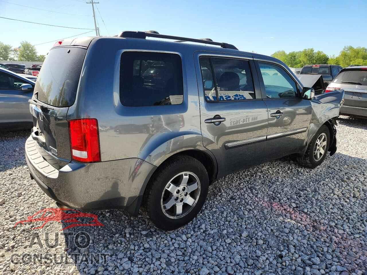 HONDA PILOT 2011 - 5FNYF4H93BB083973