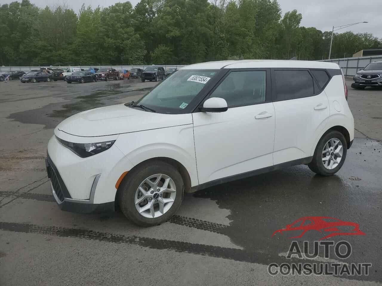 KIA SOUL 2023 - KNDJ23AU2P7840493