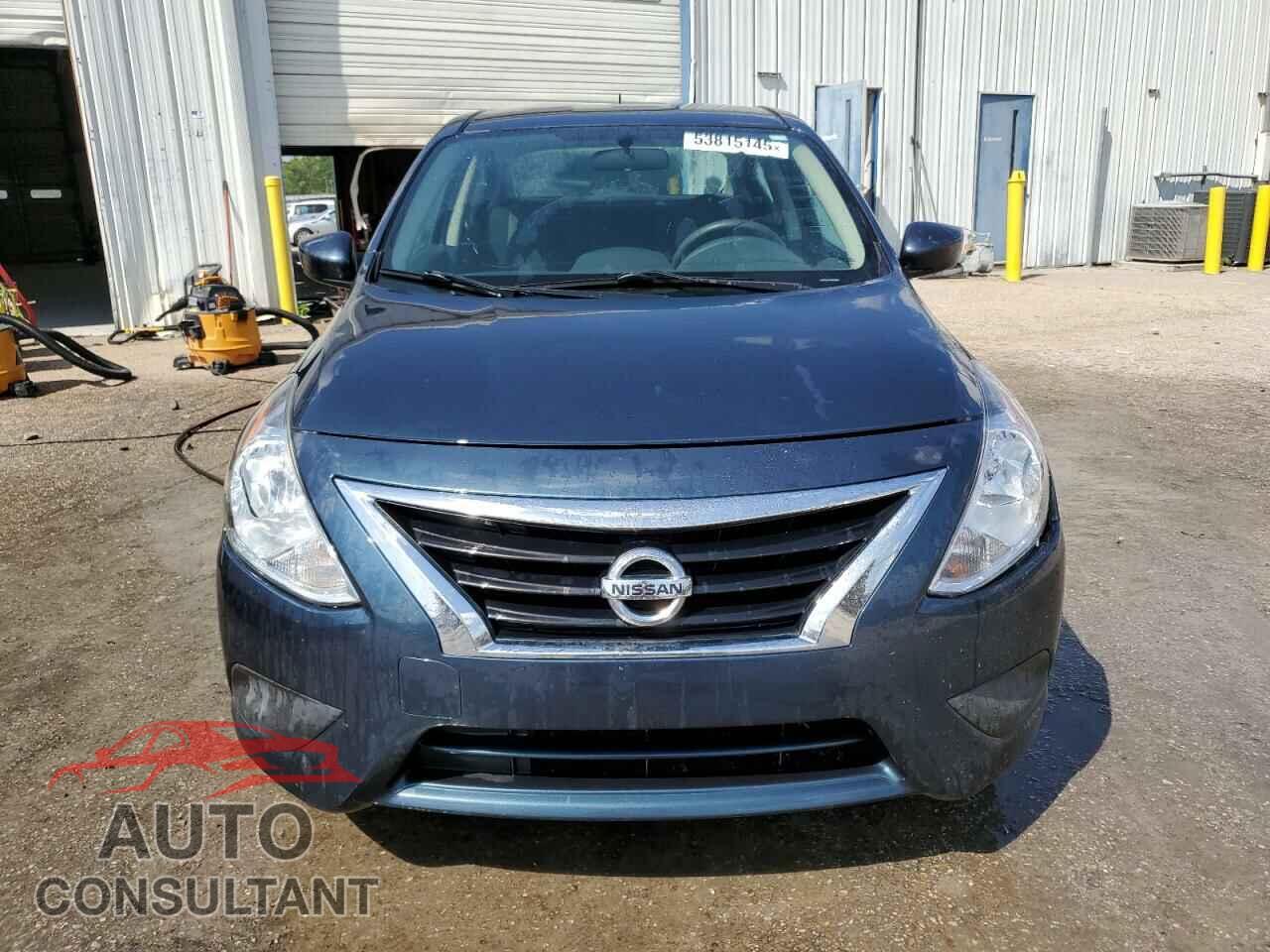 NISSAN VERSA 2017 - 3N1CN7AP1HL825193