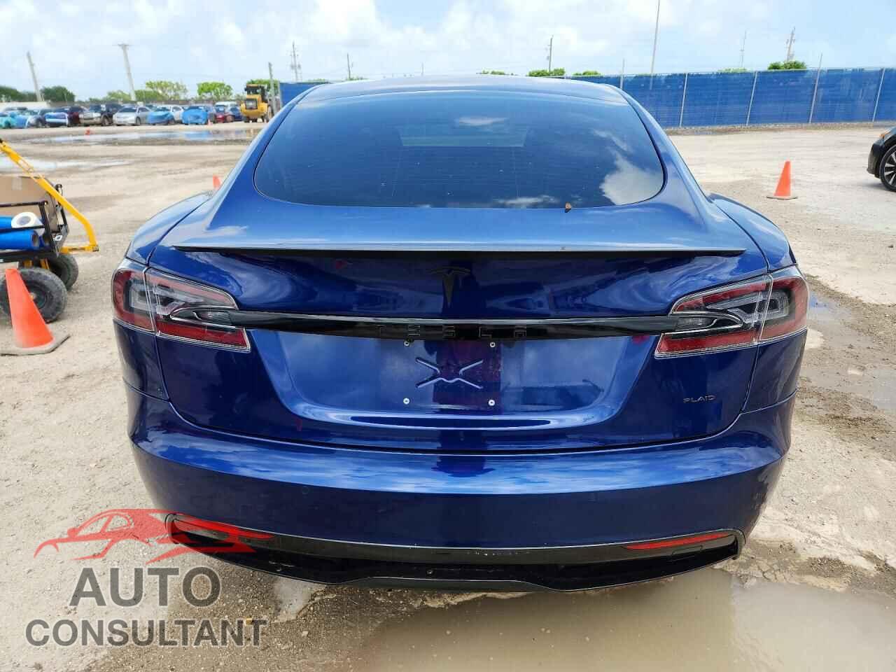 TESLA MODEL S 2021 - 5YJSA1E63MF446790