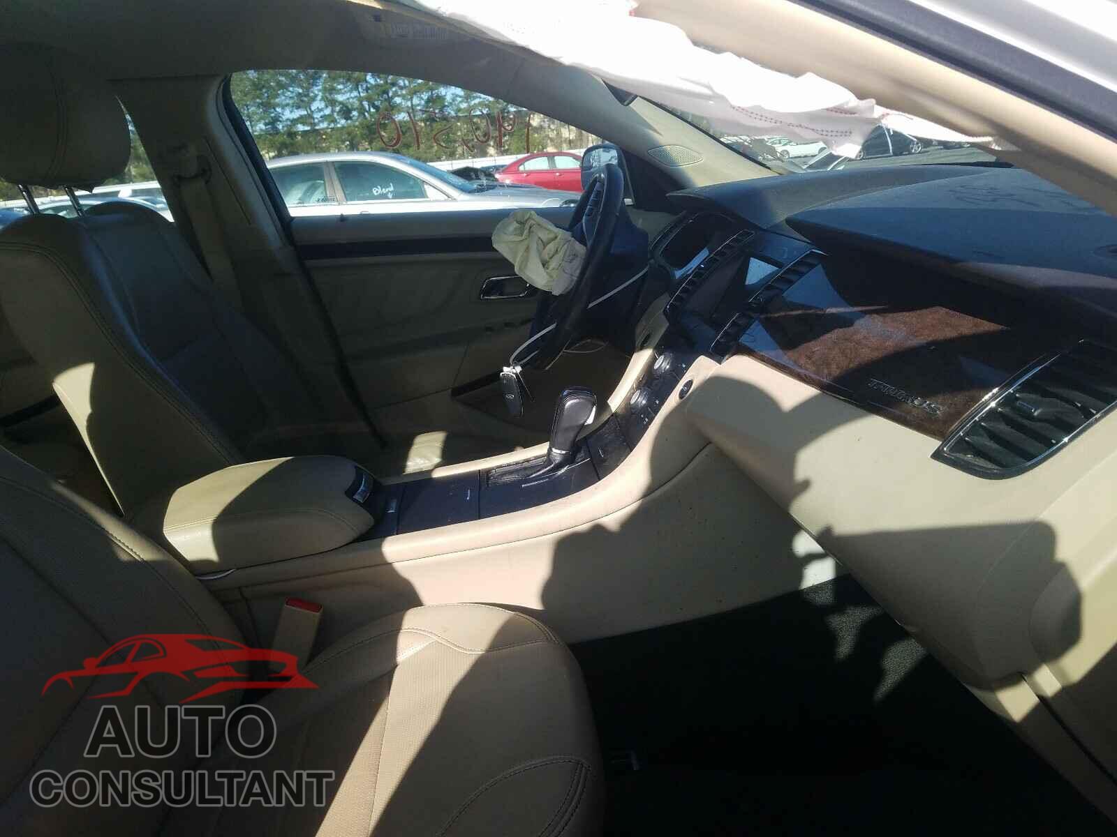 FORD TAURUS 2016 - 1FAHP2F89GG106316