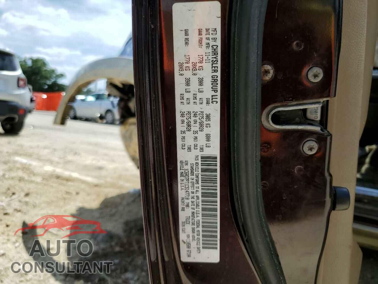 DODGE RAM 1500 2012 - 1C6RD7PT1CS147710