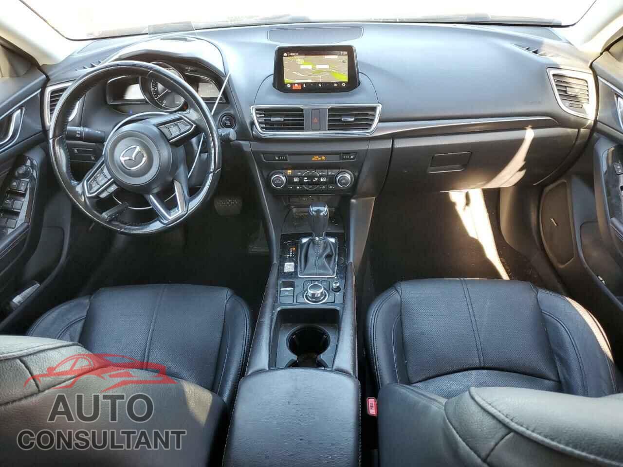 MAZDA 3 2017 - JM1BN1M38H1105444