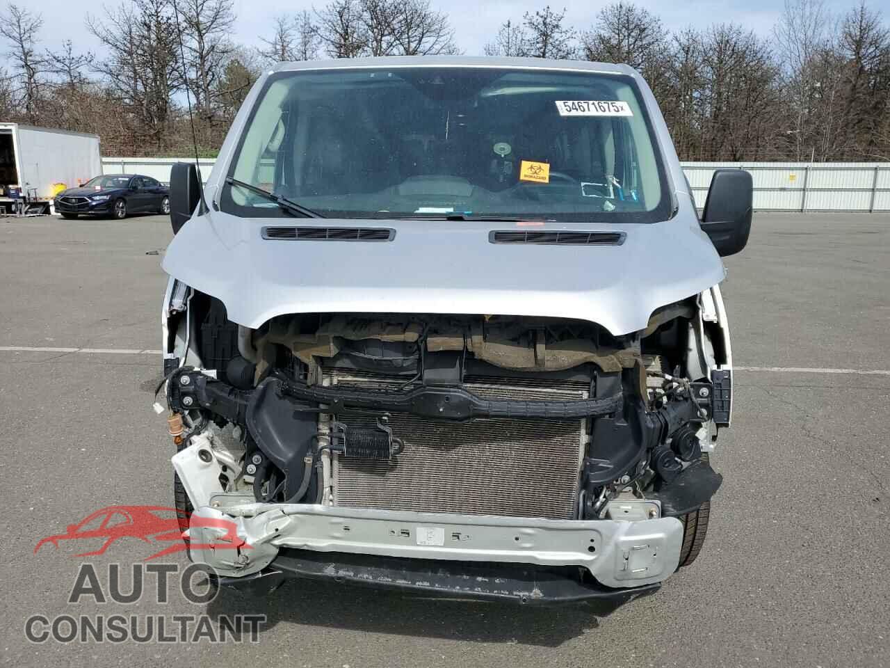 FORD TRANSIT 2018 - 1FBZX2YM0JKA72915