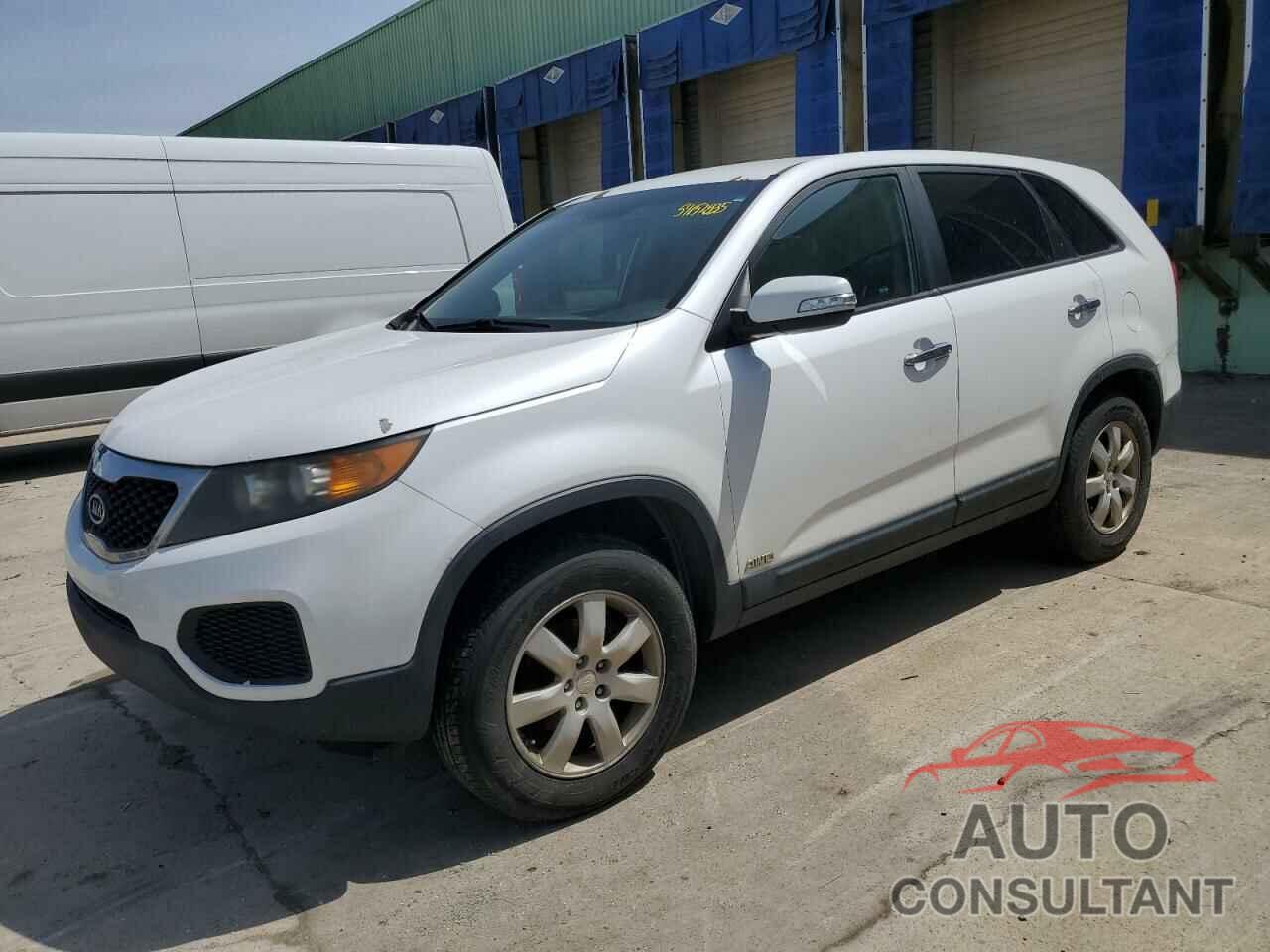 KIA SORENTO 2011 - 5XYKTCA15BG027989