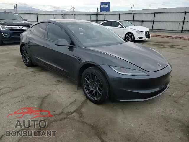 TESLA MODEL 3 2024 - 5YJ3E1EA5RF725601