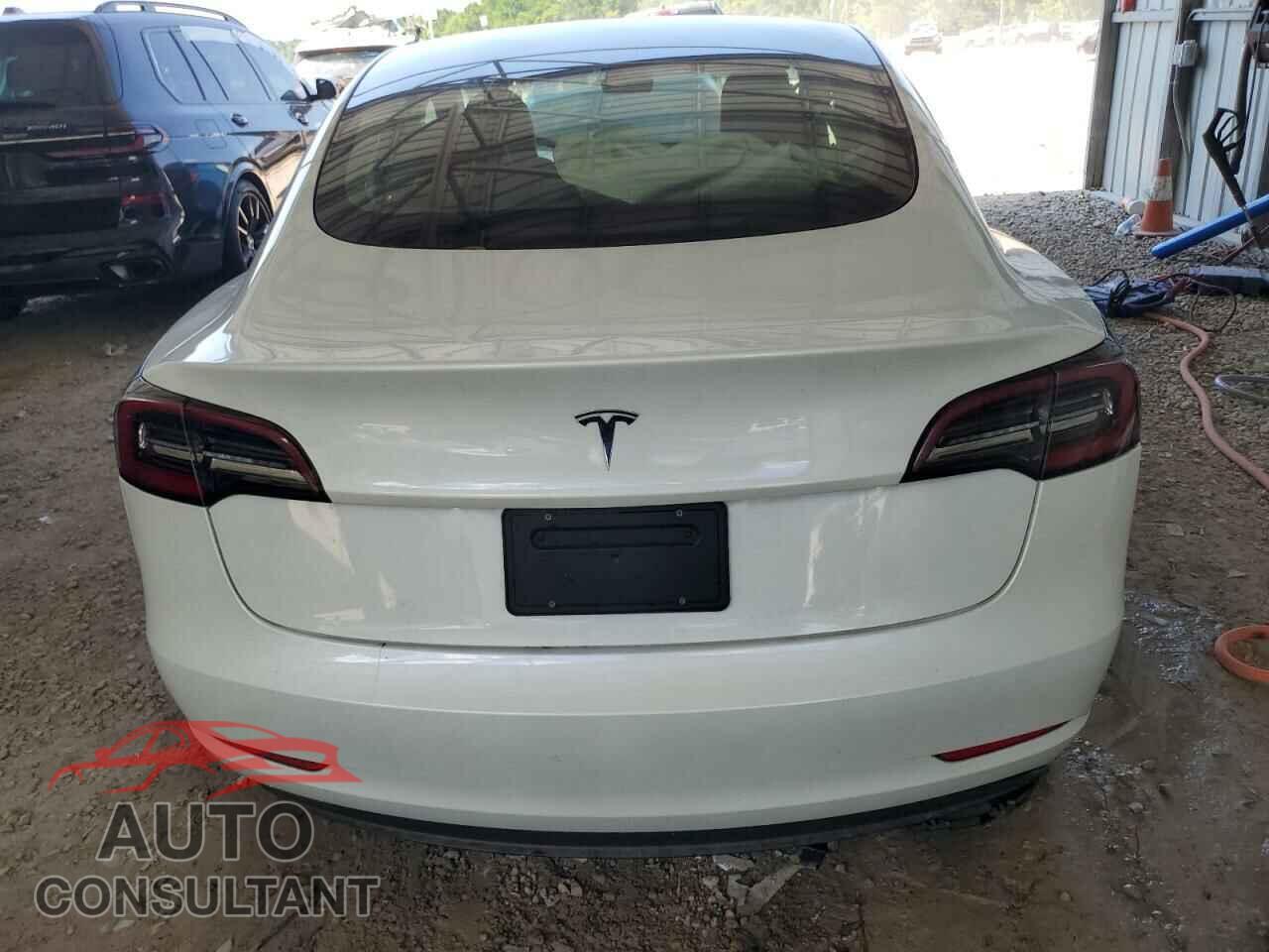 TESLA MODEL 3 2023 - 5YJ3E1EA3PF486756