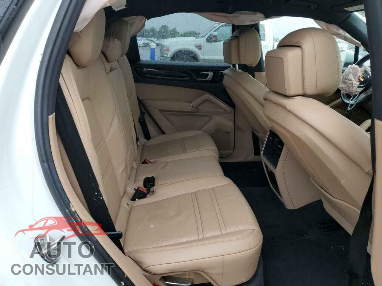 PORSCHE CAYENNE 2019 - WP1AA2AY1KDA13397