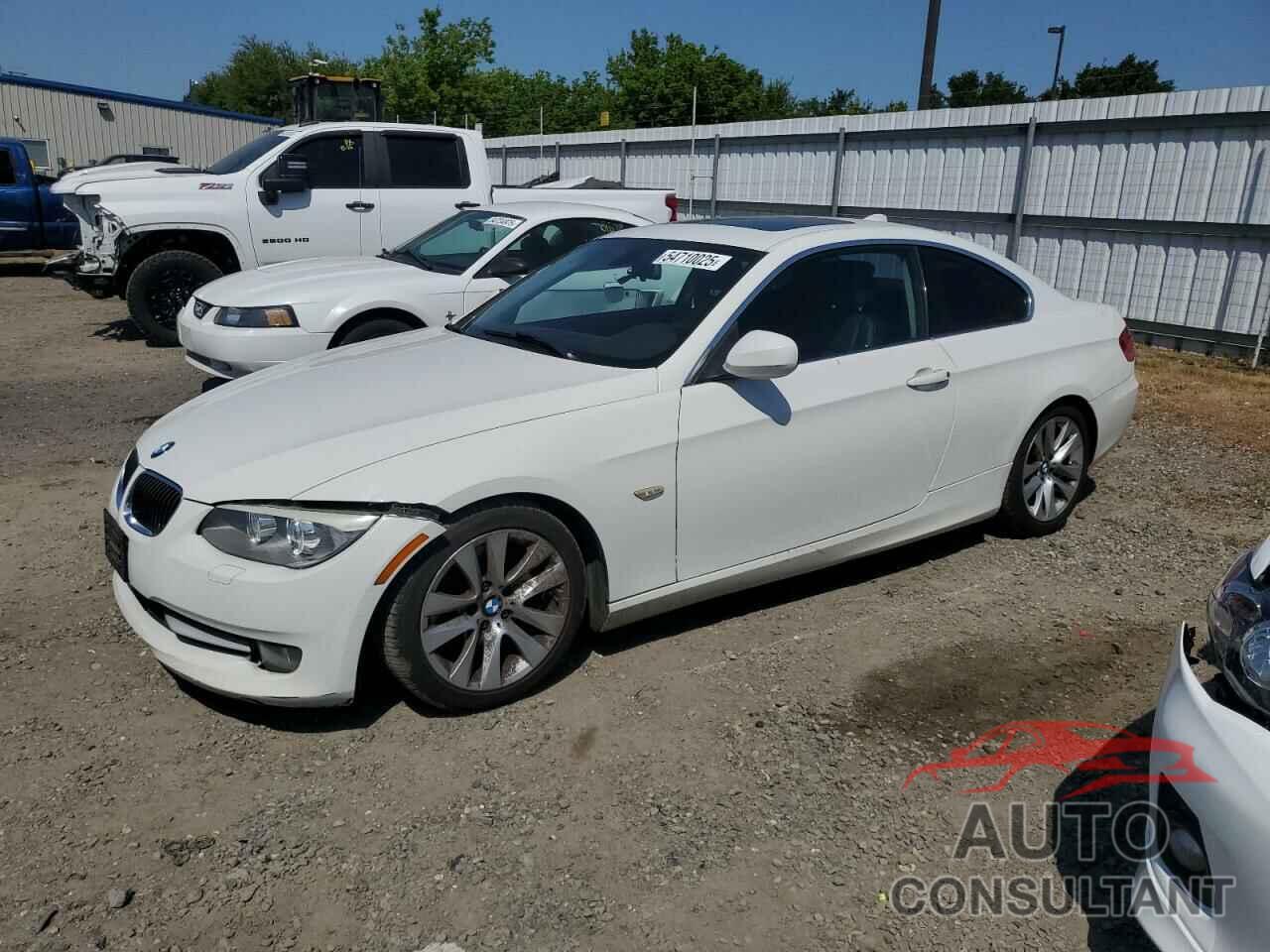 BMW 3 SERIES 2012 - WBAKE5C57CE756394