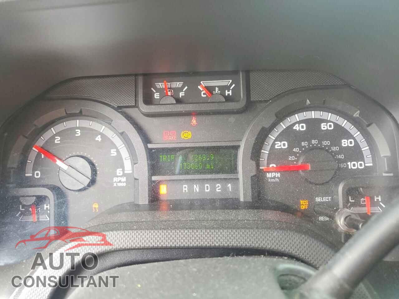 FORD ECONOLINE 2013 - 1FBSS3BL2DDA94557