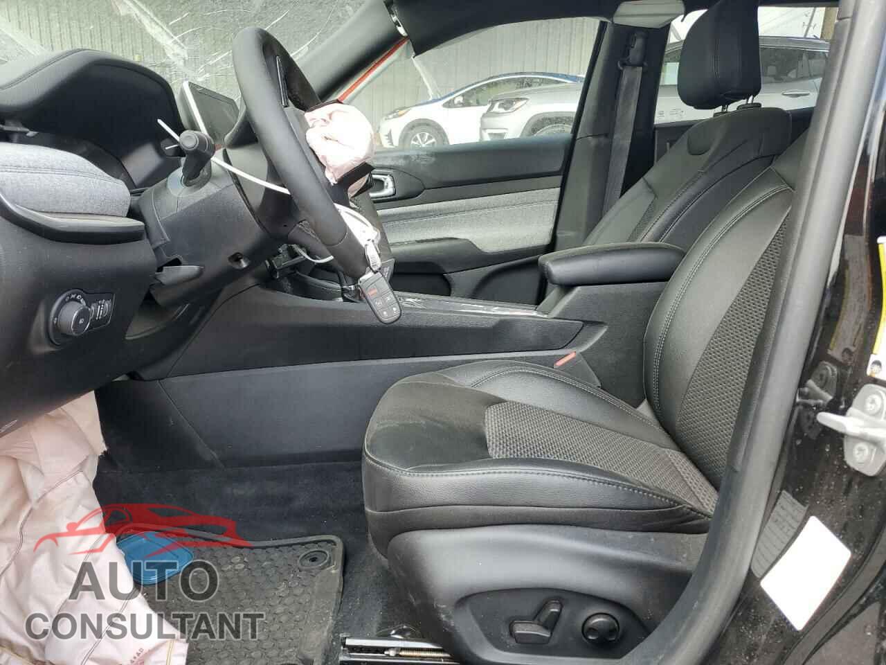 JEEP COMPASS 2025 - 3C4NJDBN3ST546946