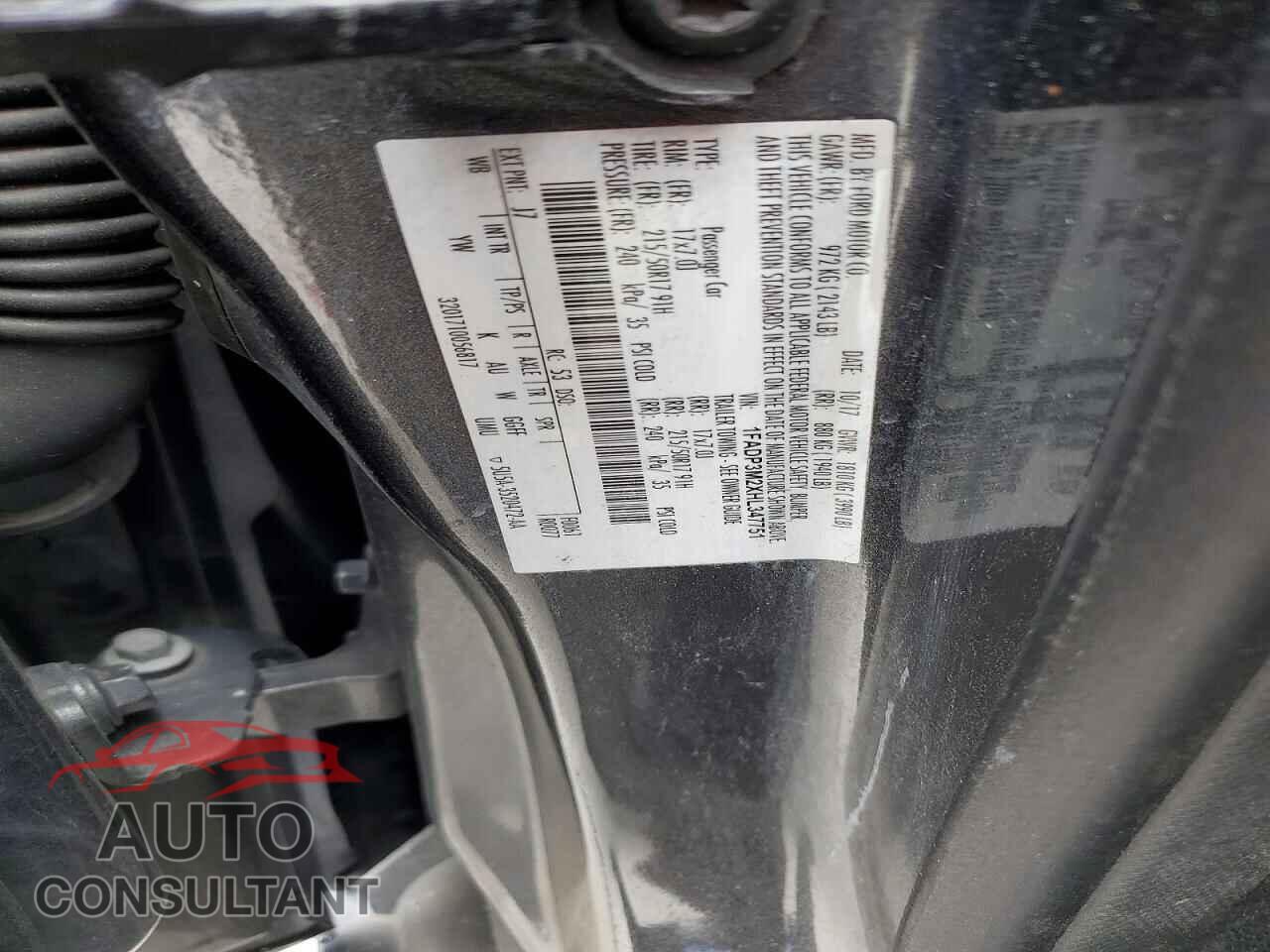 FORD FOCUS 2017 - 1FADP3M2XHL347751