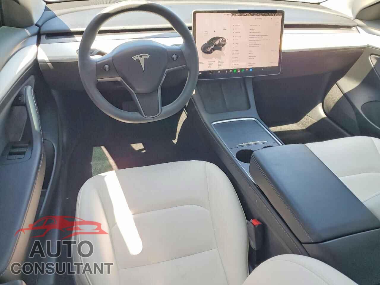 TESLA MODEL 3 2023 - 5YJ3E1EA0PF587673