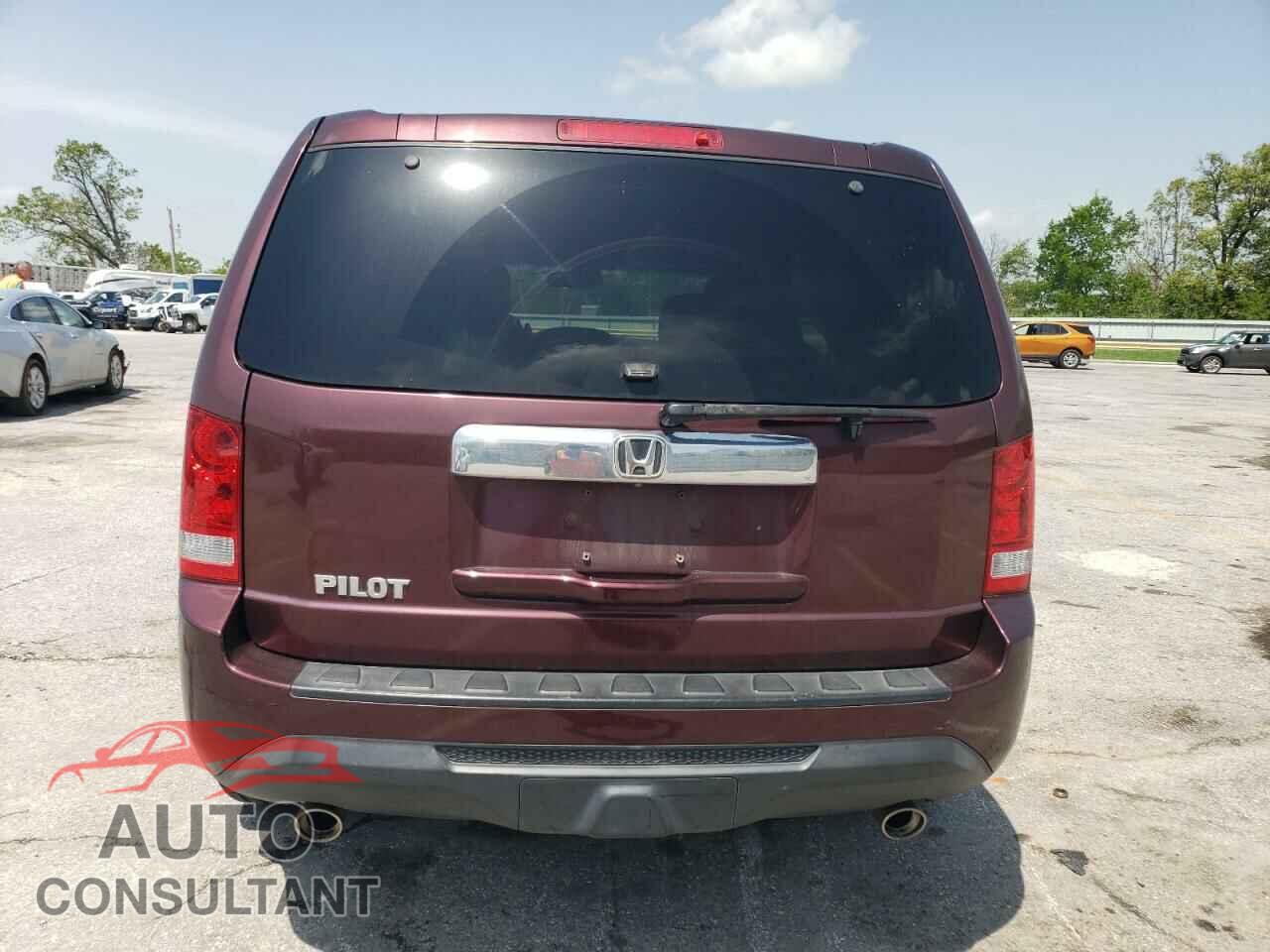 HONDA PILOT 2013 - 5FNYF3H57DB038397