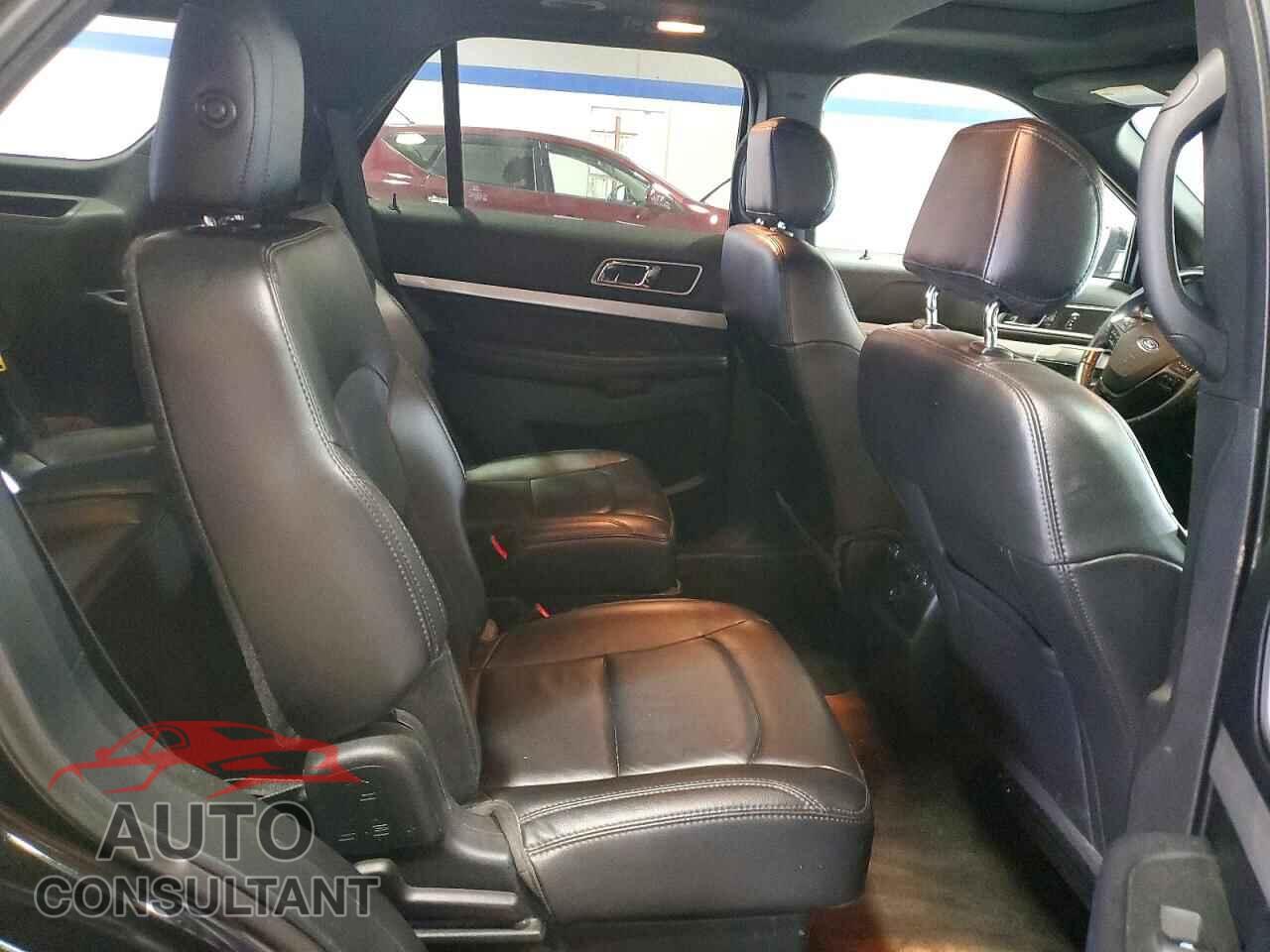FORD EXPLORER 2017 - 1FM5K8DH0HGD75187